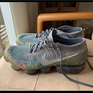 Nike Women’s Vapormax size 11